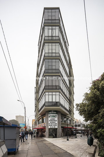 edificio diagonal enrique seoane ros