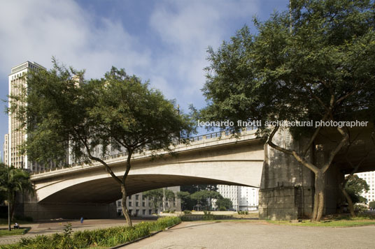 viaduto do chá elisiário bahiana