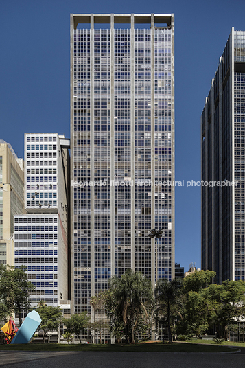 edifício grande são paulo jorge zalszupin