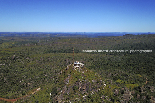 parque estadual pireneus anonymous