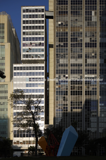 edifício grande são paulo jorge zalszupin