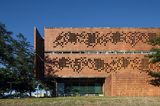 biblioteca campus santa mônica ufu paulo zimbres