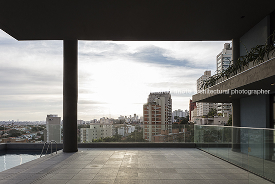 spot 393 amz arquitetos