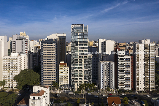 edifício llum baggio schiavon arquitetura