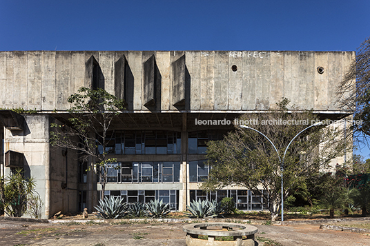 restaurante universitário - unb Antonio Carlos Moraes de Castro 