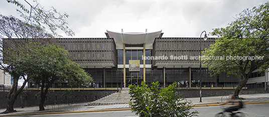 biblioteca nacional miguel obregón lizano jorge borbón