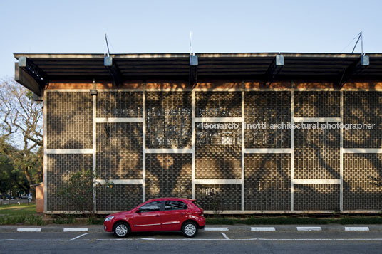 faculdade de engenharia de minas e de petróleo - usp oswaldo bratke