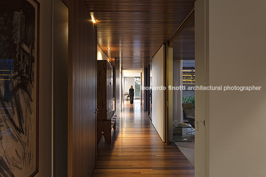 casa lr - fazenda boa vista jacobsen arquitetura