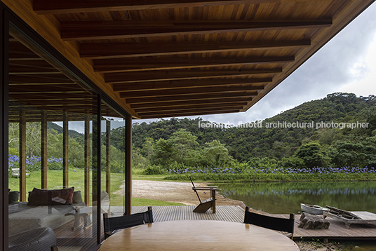 refugio bangalô jacobsen arquitetura