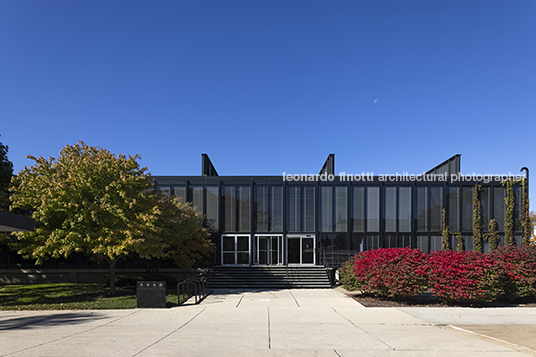 iit grover m. hermann hall skidmore, owings & merrill