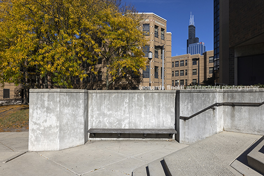 uic architecture and art building walter a. netsch