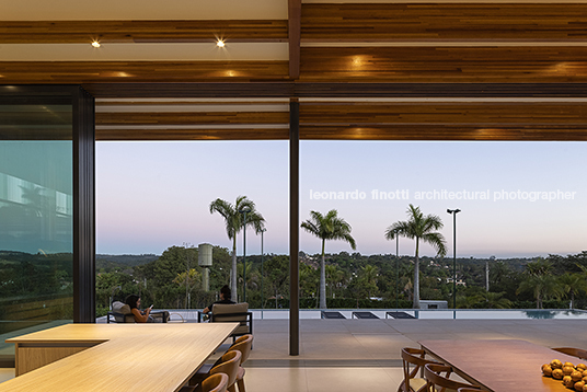 casa bauer luiz paulo andrade arquitetos