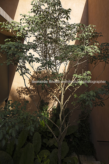 casa m&a isay weinfeld