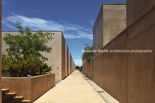 hotel praia do canal atelier bugio