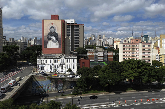 são paulo snapshots several authors