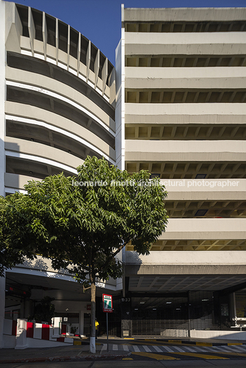 torre de estacionamientos fernando ríos